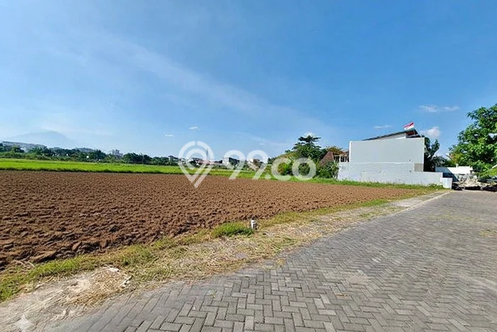 Tanah Siap Bangun Dijual di Sleman Punya Luas 214m2 Tanah Siap Bangun Dijual di Sleman Punya Luas 214m2