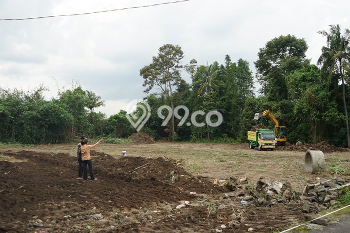 Untuk Dijual Tanah di Yogyakarta, Luas 121m2 SHM Untuk Dijual Tanah di Yogyakarta, Luas 121m2 SHM