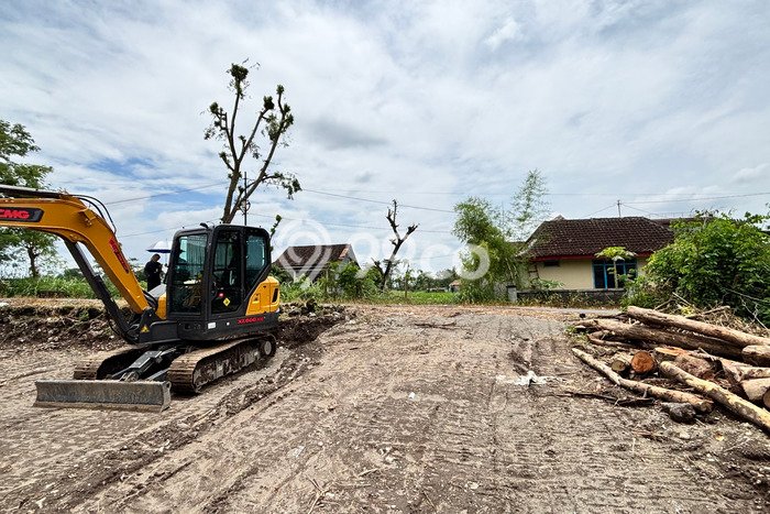 Untuk Dijual Tanah di Yogyakarta, Luas 121m2 SHM Untuk Dijual Tanah di Yogyakarta, Luas 121m2 SHM