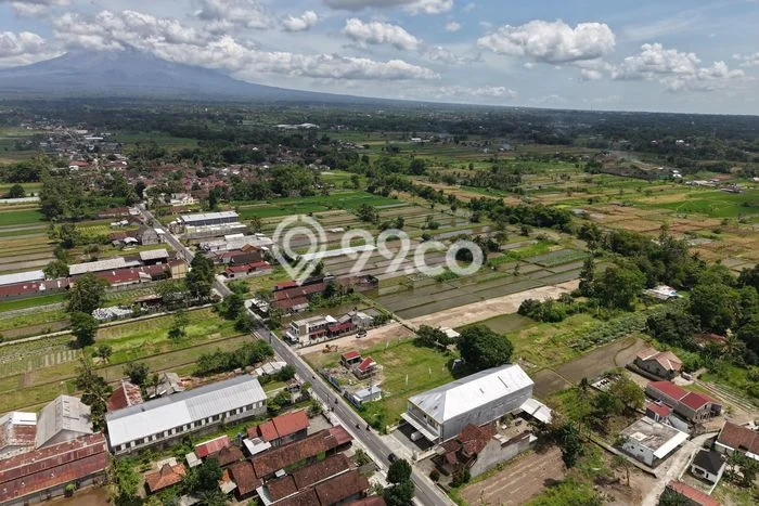 Jarang Ada! Tanah di Mlati Punya Luas 100m2 PPJB Jarang Ada! Tanah di Mlati Punya Luas 100m2 PPJB