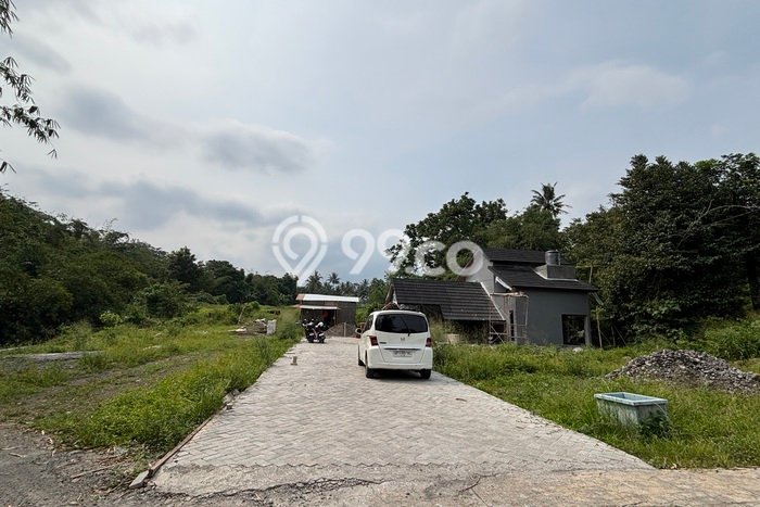 Kavling Tanah untuk Dijual di Sleman, Yogyakarta, Luas 145m2 Kavling Tanah untuk Dijual di Sleman, Yogyakarta, Luas 145m2