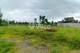 Lahan Dijual Lokasi Strategis di Sleman dengan Luas 112m2 Lahan Dijual Lokasi Strategis di Sleman dengan Luas 112m2