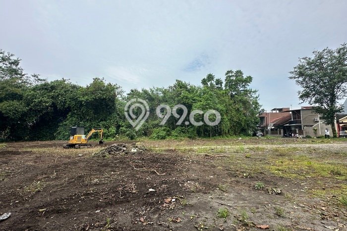 Tanah Kosong Dijual di Sleman dengan Area 114m2 Tanah Kosong Dijual di Sleman dengan Area 114m2