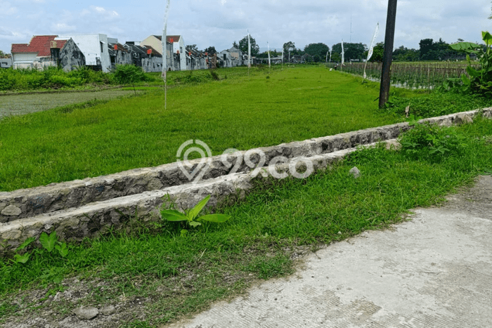 Lahan untuk Dijual Lokasi Godean, Sleman Luas 108m2 PPJB Lahan untuk Dijual Lokasi Godean, Sleman Luas 108m2 PPJB