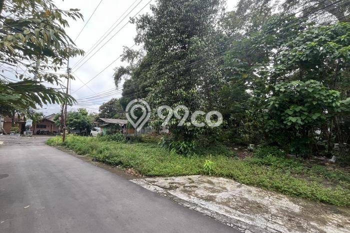 Tanah Strategis Dijual di Depok Sleman 121m2 Tanah Strategis Dijual di Depok Sleman 121m2