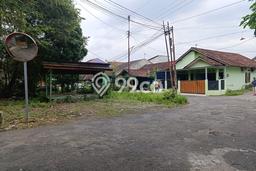 Lahan Strategis di Ngaglik Dijual dengan Luas 121m2 Lahan Strategis di Ngaglik Dijual dengan Luas 121m2