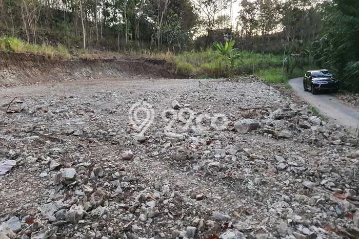 Jarang Ada! Tanah di Bantul Punya Luas 120m2 SHM Jarang Ada! Tanah di Bantul Punya Luas 120m2 SHM