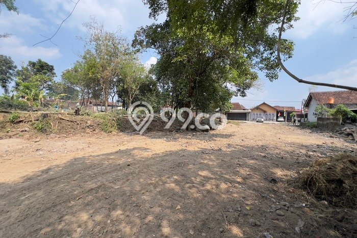 Dijual Tanah Kawasan Sidoarum, Luas 123m², Dekat Pusat Kota Dijual Tanah Kawasan Sidoarum, Luas 123m², Dekat Pusat Kota