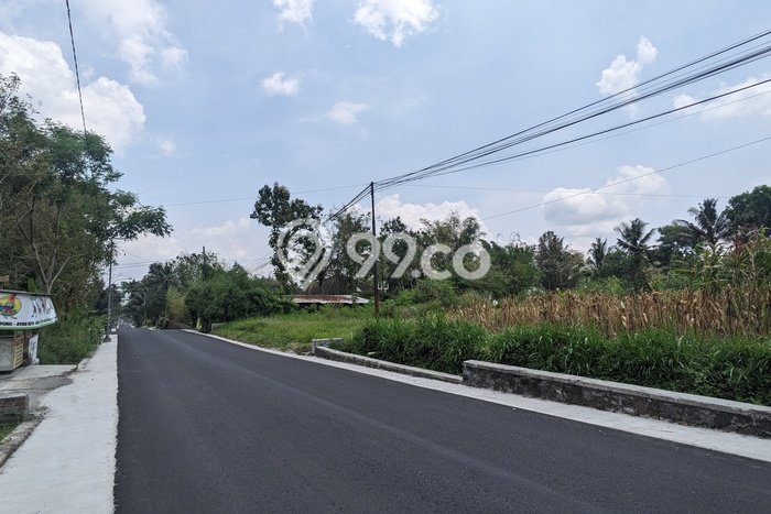 Tanah Kosong Dijual di Bantul dengan Area 142m2 Tanah Kosong Dijual di Bantul dengan Area 142m2