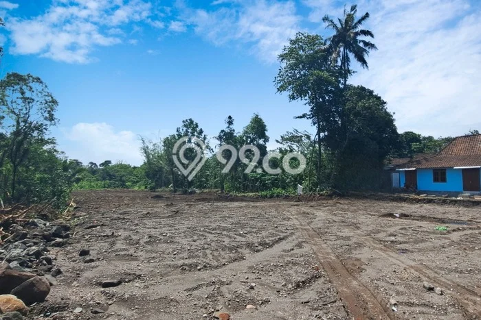 Dijual Tanah di Yogyakarta, Luas 128m2 SHM Dijual Tanah di Yogyakarta, Luas 128m2 SHM