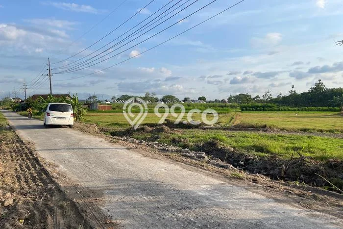 Dijual Tanah di Godean Sleman Luas 108m2 SHM Dijual Tanah di Godean Sleman Luas 108m2 SHM