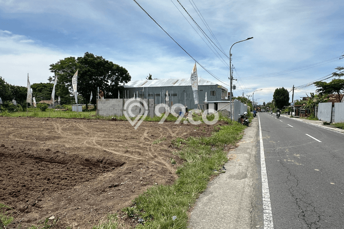 Tanah Dijual Area Strategis di Sleman Yogyakarta 100m2 Tanah Dijual Area Strategis di Sleman Yogyakarta 100m2