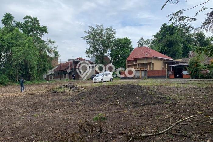 Lahan Kosong Dijual di Sleman dengan Area 118m2 Lahan Kosong Dijual di Sleman dengan Area 118m2
