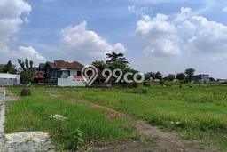 Tanah Lokasi Strategis Kawasan Depok, Luas 214m2m², Dekat ke Fasilitas Tanah Lokasi Strategis Kawasan Depok, Luas 214m2m², Dekat ke Fasilitas