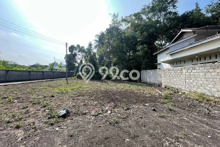Tanah Siap Bangun Dijual di Yogyakarta Punya Luas 137m2 Tanah Siap Bangun Dijual di Yogyakarta Punya Luas 137m2