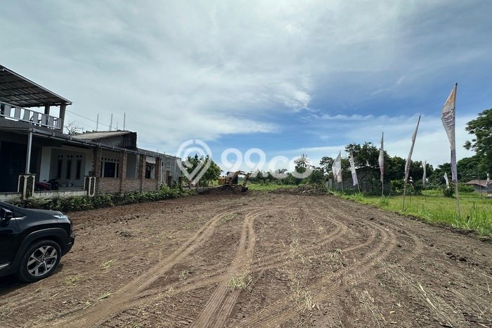 Tanah Dijual Area Strategis di Caturtunggal Yogyakarta 100m2 Tanah Dijual Area Strategis di Caturtunggal Yogyakarta 100m2