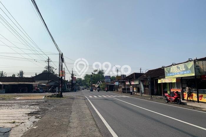 Kavling Tanah untuk Dijual di Maguwoharjo, Yogyakarta, Luas 121m2 Kavling Tanah untuk Dijual di Maguwoharjo, Yogyakarta, Luas 121m2