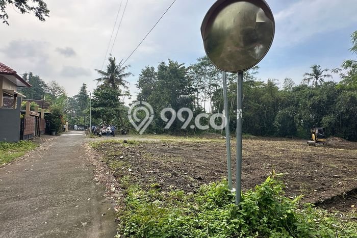 Kavling Tanah untuk Dijual di Sleman, Yogyakarta, Luas 114m2 Kavling Tanah untuk Dijual di Sleman, Yogyakarta, Luas 114m2