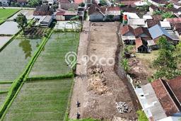 Tanah Kosong Dijual di Sleman dengan Area 139m2 Tanah Kosong Dijual di Sleman dengan Area 139m2