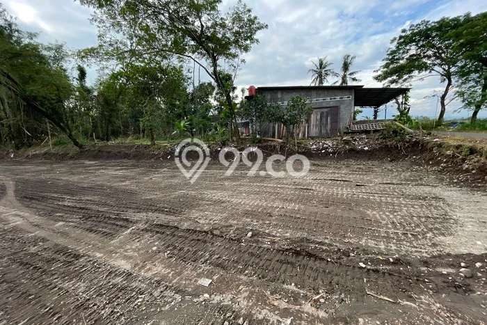Kavling Tanah untuk Dijual di Jombor, Sleman, Luas 121m2 Kavling Tanah untuk Dijual di Jombor, Sleman, Luas 121m2