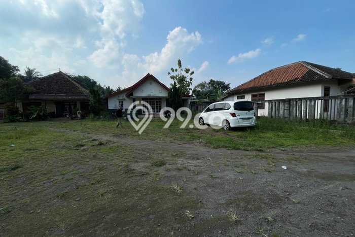 Tanah Kosong Dijual di Sleman dengan Area 160m2 Tanah Kosong Dijual di Sleman dengan Area 160m2