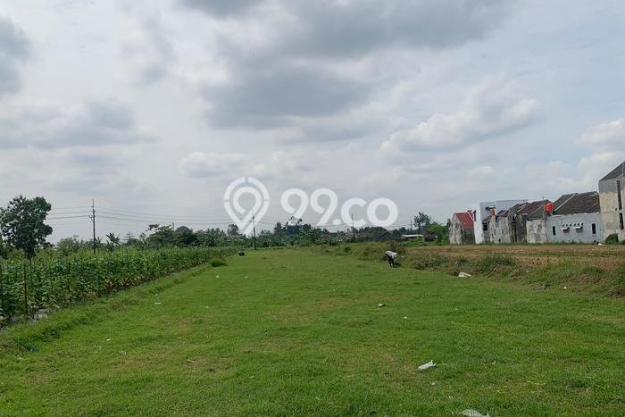 Tanah di Sidoarum, Luas 110m², Kawasan Bisnis Tanah di Sidoarum, Luas 110m², Kawasan Bisnis