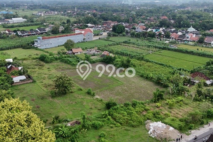 Dijual Tanah di Yogyakarta, Luas 130m2 SHM Dijual Tanah di Yogyakarta, Luas 130m2 SHM