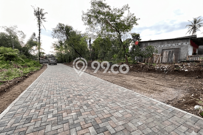 Dijual Tanah Lokasi Maguwoharjo, Yogyakarta Seluas 121m2 Dijual Tanah Lokasi Maguwoharjo, Yogyakarta Seluas 121m2
