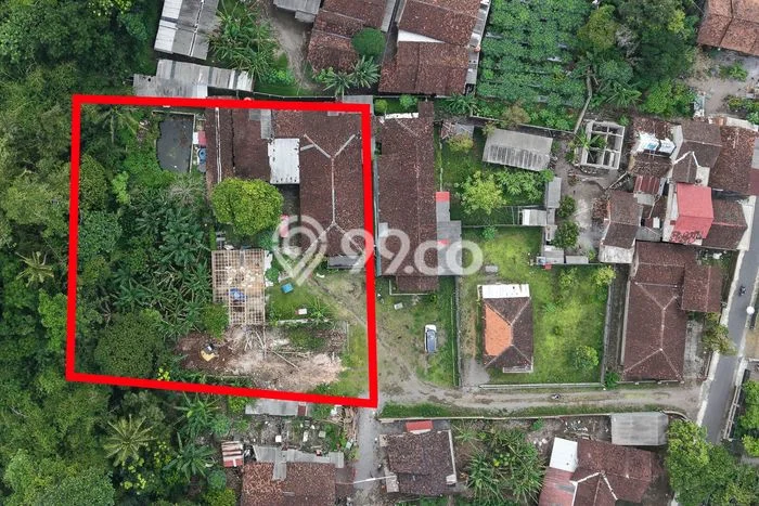 Tanah Dijual Lokasi Strategis di Yogyakarta dengan Luas 142m2 Tanah Dijual Lokasi Strategis di Yogyakarta dengan Luas 142m2