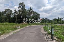 Kavling Tanah di Ngemplak Dijual Luas 132m2 Legalitas SHM Kavling Tanah di Ngemplak Dijual Luas 132m2 Legalitas SHM