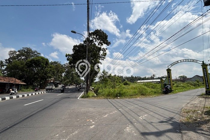 Dijual Tanah Lokasi Sleman, Yogyakarta Seluas 142m2 Dijual Tanah Lokasi Sleman, Yogyakarta Seluas 142m2