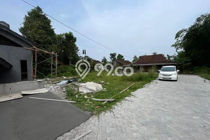 Dijual Tanah di Yogyakarta, Luas 168m2 AJB Dijual Tanah di Yogyakarta, Luas 168m2 AJB