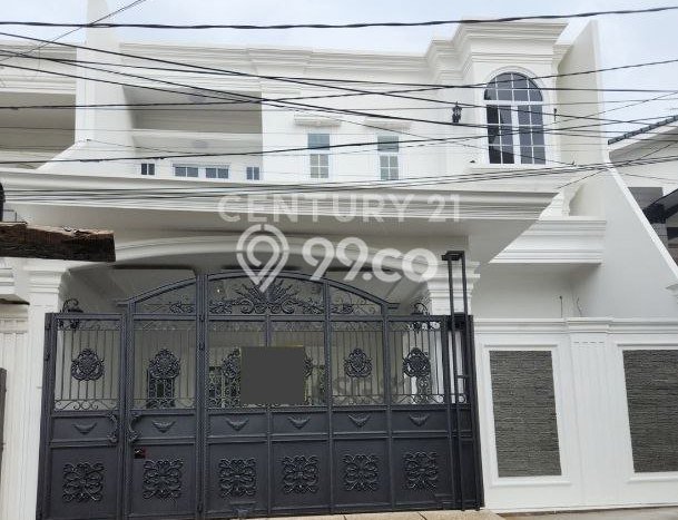 Rumah Elit Modern Tanpa Renovasi di Joglo Jakarta Barat Rumah Elit Modern Tanpa Renovasi di Joglo Jakarta Barat