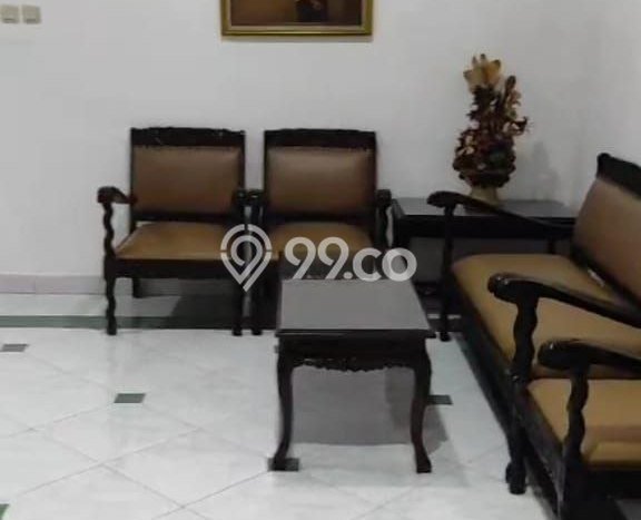 Rumah Luxury Modern Tanpa Renovasi di Rawamangun Jakarta Timur Rumah Luxury Modern Tanpa Renovasi di Rawamangun Jakarta Timur