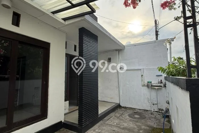 Dijual Rumah Modern 2 KT di Seminyak, Badung Dijual Rumah Modern 2 KT di Seminyak, Badung