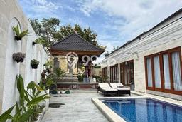Miliki sekarang Vila Kawasan , Luas 350m2m², Akses ke fasilitas Miliki sekarang Vila Kawasan , Luas 350m2m², Akses ke fasilitas