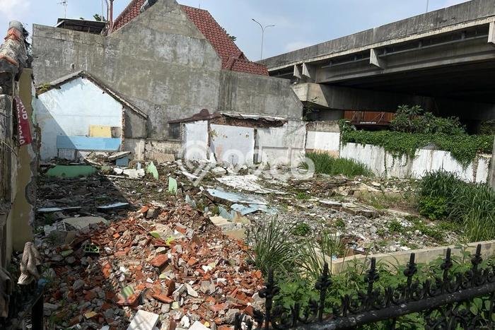 Kavling Tanah di Cinere Dijual Luas 264m2 Legalitas SHM Kavling Tanah di Cinere Dijual Luas 264m2 Legalitas SHM