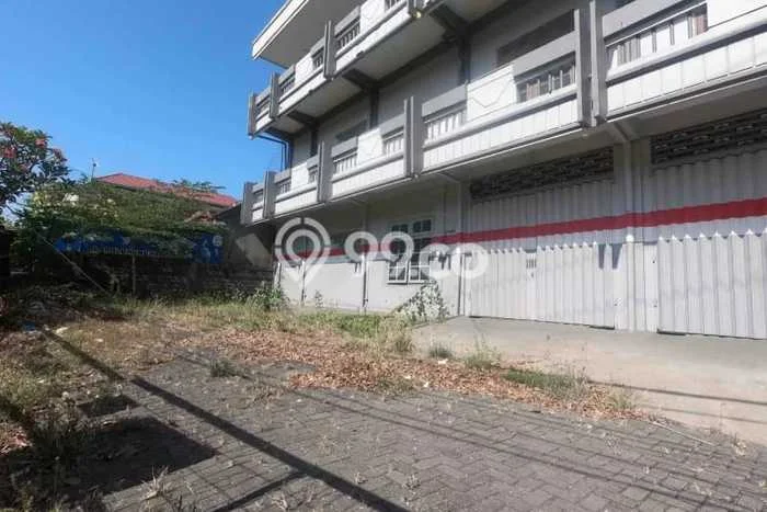 Unit Komersial Dijual di Denpasar LT 888m2 & LB 900m2 Unit Komersial Dijual di Denpasar LT 888m2 & LB 900m2