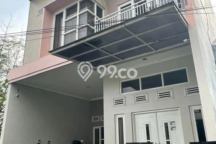 Rumah di Merjosari, Malang, LT 108m2m² Bangunan 195m2m² Rumah di Merjosari, Malang, LT 108m2m² Bangunan 195m2m²