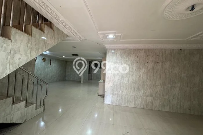 Disewakan Rumah Murah di Pluit Jakarta Utara Punya 3 KT Disewakan Rumah Murah di Pluit Jakarta Utara Punya 3 KT