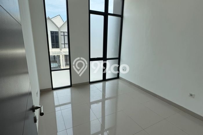 Rumah di , Akses ke Stasiun, 2 KT, LT 56m2m² Bangunan 67m2m² Rumah di , Akses ke Stasiun, 2 KT, LT 56m2m² Bangunan 67m2m²