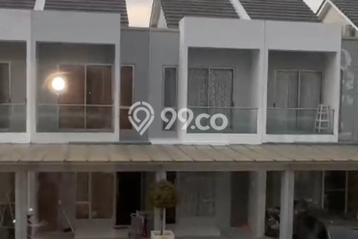 Rumah di , 2 KM, Area Strategis, Luas 67m2m² Bangunan 100m2m² Rumah di , 2 KM, Area Strategis, Luas 67m2m² Bangunan 100m2m²