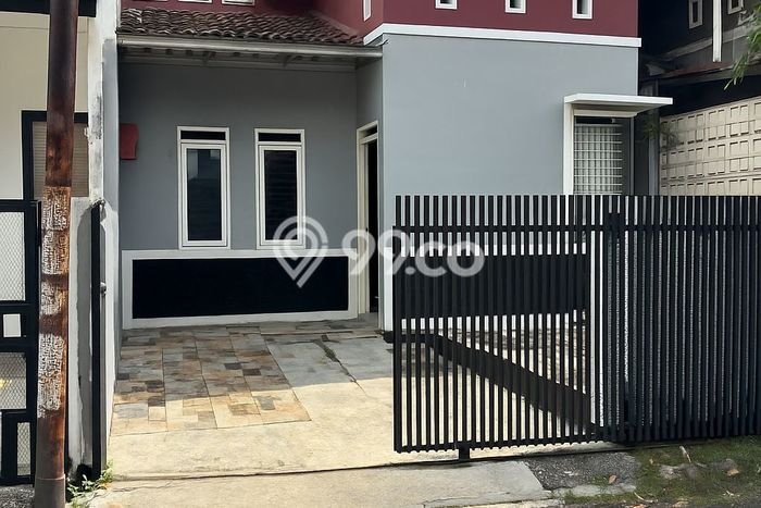 Rumah di Arcamanik, Bandung, Luas 105m2m² LB 100m2m² Rumah di Arcamanik, Bandung, Luas 105m2m² LB 100m2m²