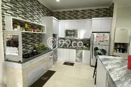 Rumah Luxury Modern Tanpa Renovasi di Gading Serpong Tangerang Rumah Luxury Modern Tanpa Renovasi di Gading Serpong Tangerang