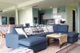 Hunian Strategis 190m2 di Kemang Jakarta Selatan 3 Bedroom Hunian Strategis 190m2 di Kemang Jakarta Selatan 3 Bedroom