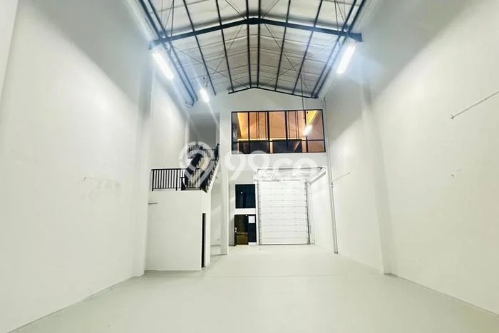 Gudang untuk Disewa di Pusat Jakarta Utara Luas Bangunan 500m2 Gudang untuk Disewa di Pusat Jakarta Utara Luas Bangunan 500m2