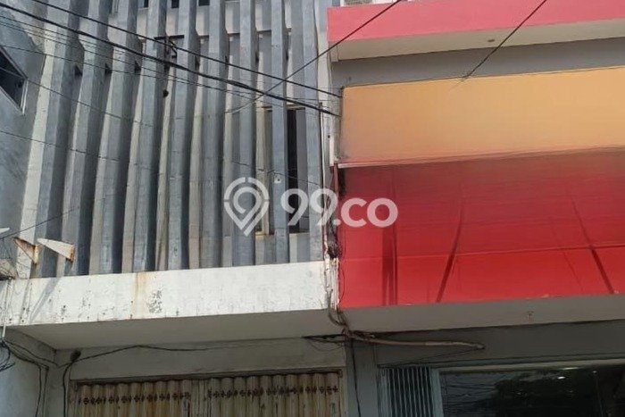 Unit Ruko Dijual di Surabaya LT 98m2 & LB 294m2 Unit Ruko Dijual di Surabaya LT 98m2 & LB 294m2
