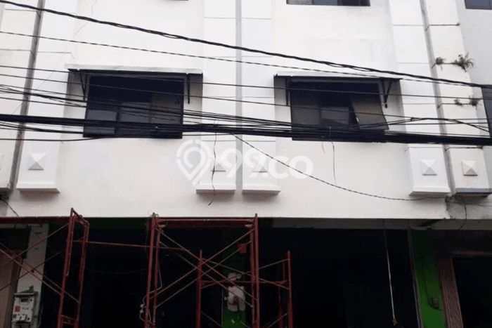 Ruko Bagus Dijual LB 360m2 Lokasi Strategis Surabaya Area Cocok untuk Bisnis Ruko Bagus Dijual LB 360m2 Lokasi Strategis Surabaya Area Cocok untuk Bisnis