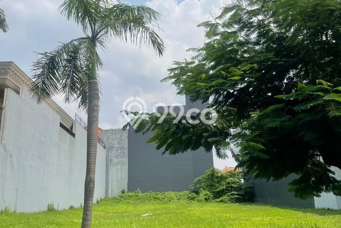Tanah Dijual Lokasi Strategis di Surabaya dengan Luas 800m2 Tanah Dijual Lokasi Strategis di Surabaya dengan Luas 800m2