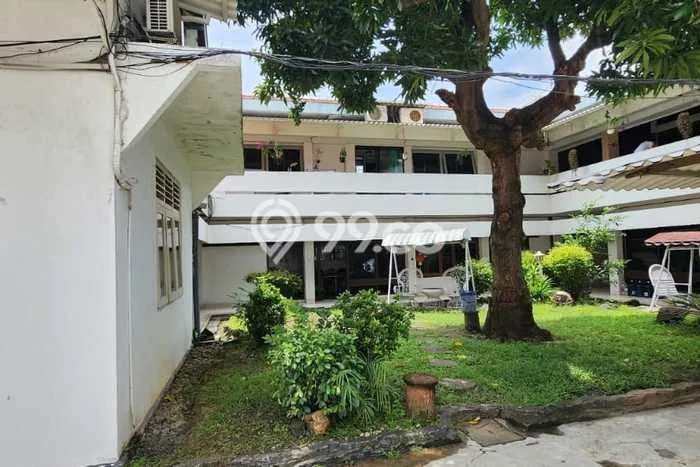 Komersial Bagus Dijual LB 550m2 Lokasi Strategis Surabaya Area Cocok untuk Berbisnis Komersial Bagus Dijual LB 550m2 Lokasi Strategis Surabaya Area Cocok untuk Berbisnis